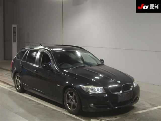 30771 BMW 3 SERIES US20 2010 г. (JU Aichi)